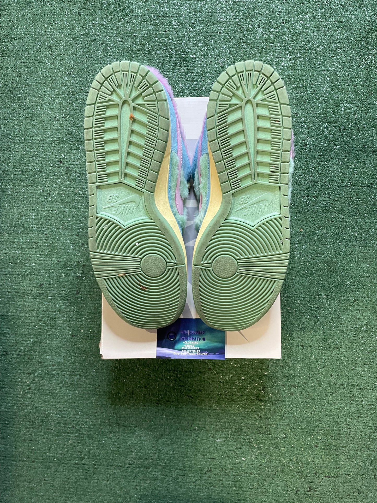 Nike SB Dunk Verdy misty size 10men/11.5women