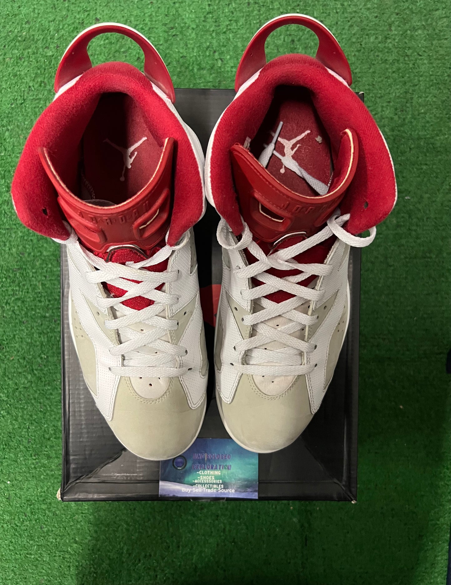 Jordan 6 alternate hare size 11.5men/13women