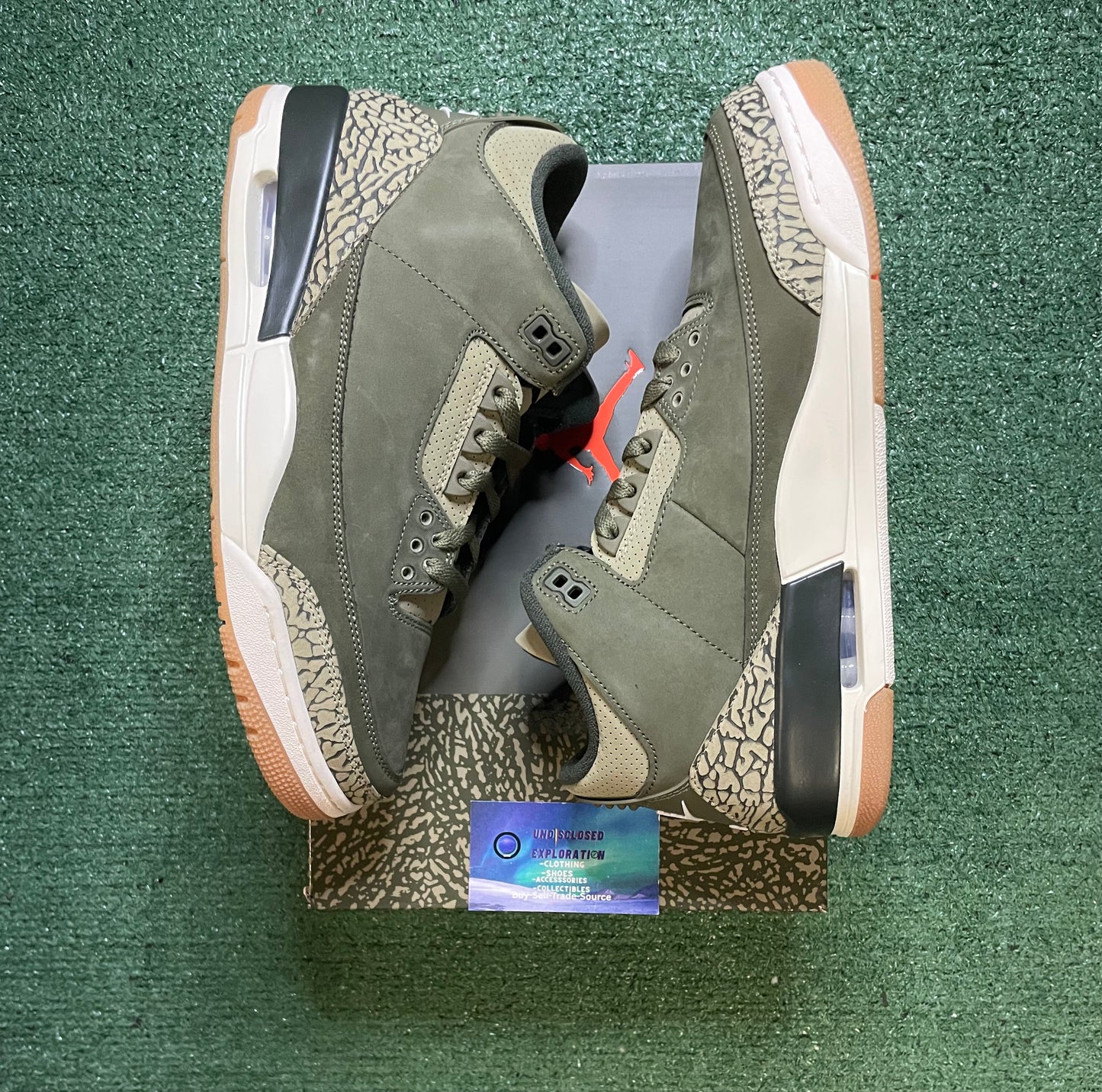 Air Jordan 3 family affair
