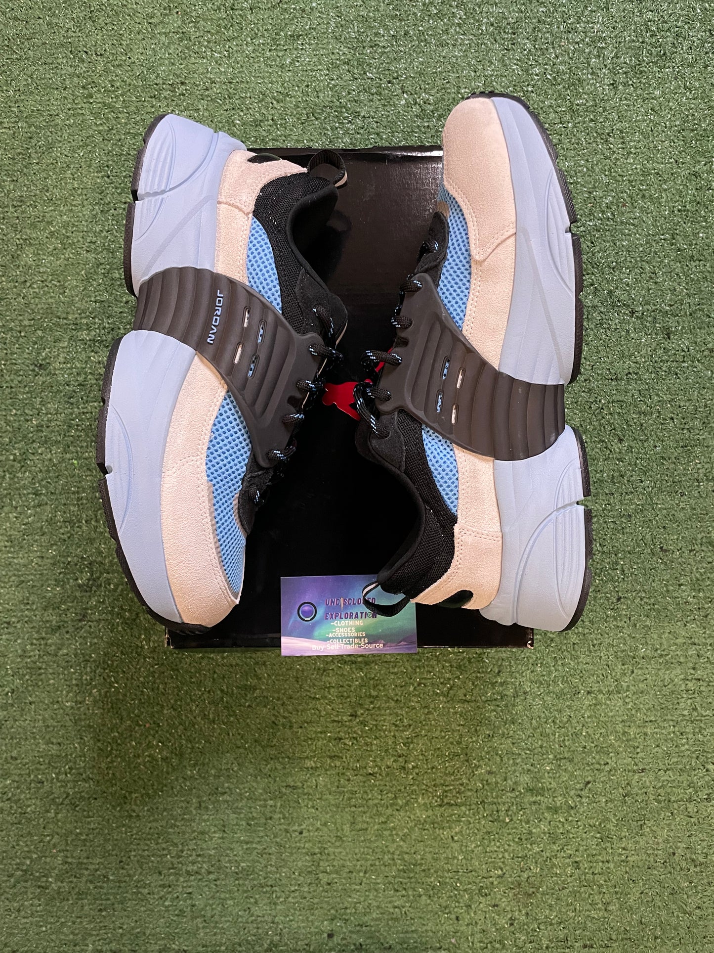 Jordan Trunner university blue