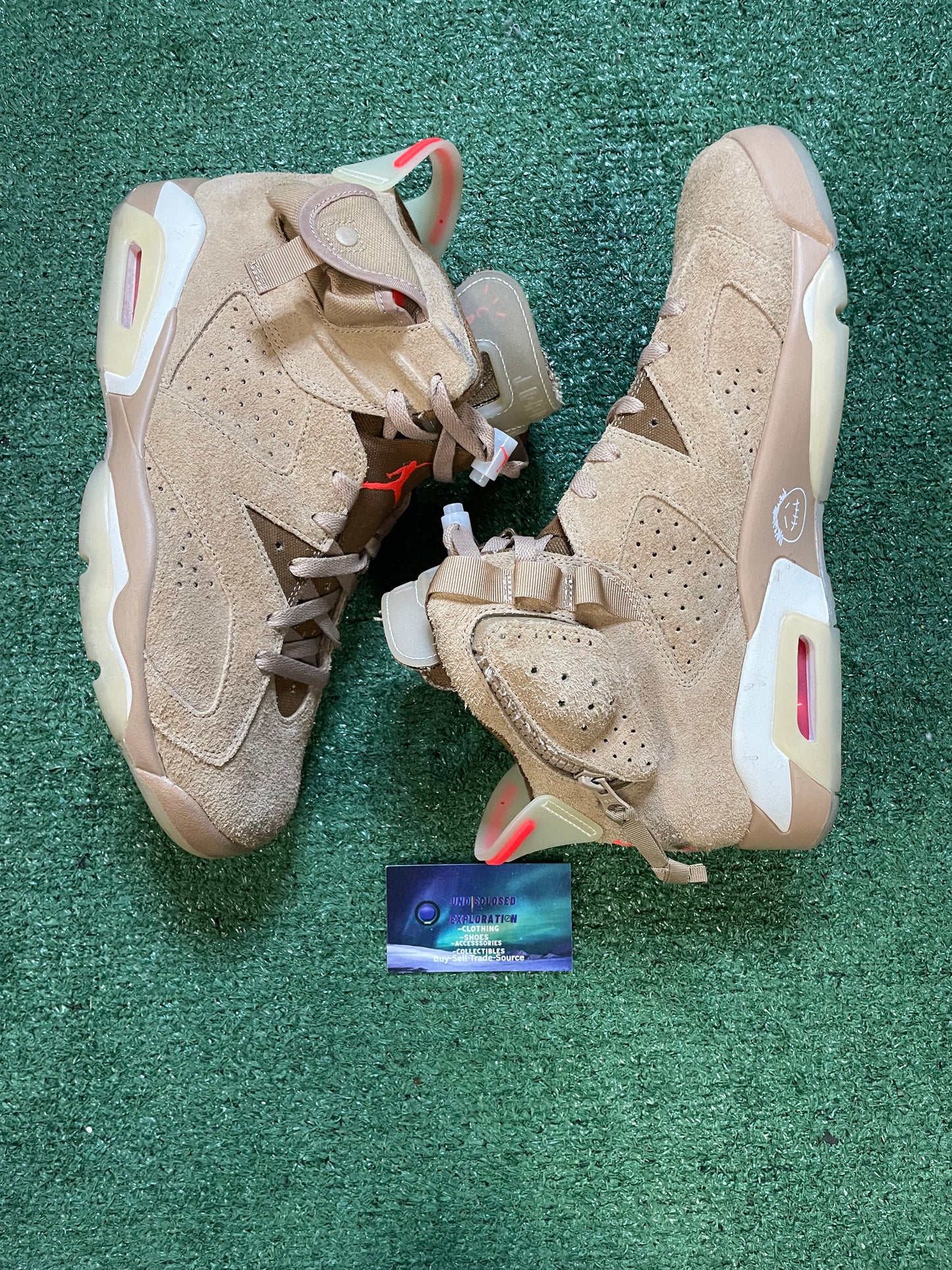 Jordan 6 Travis Scott British khaki size 11men/12.5women