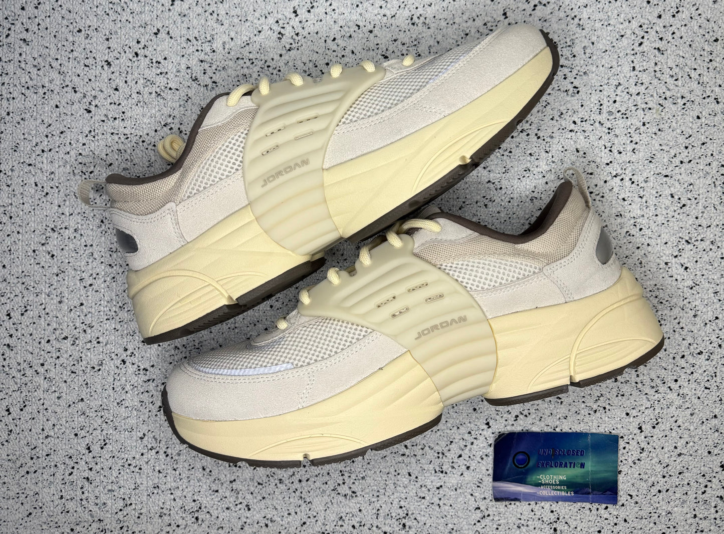 Jordan Trunner O/S Light Orewood Brown