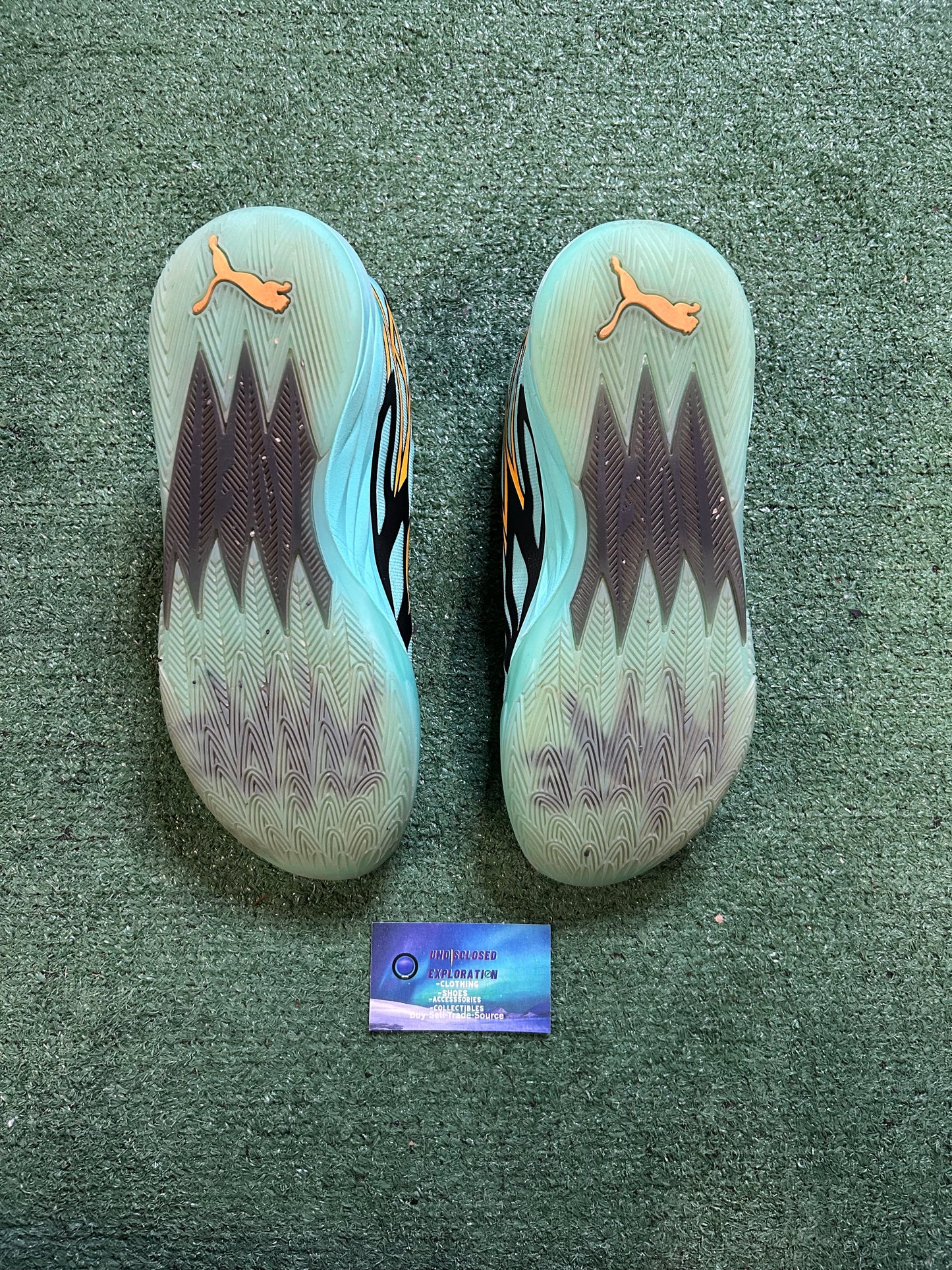 Puma lamelo ball MB.02 honeycomb size 9.5men/11women