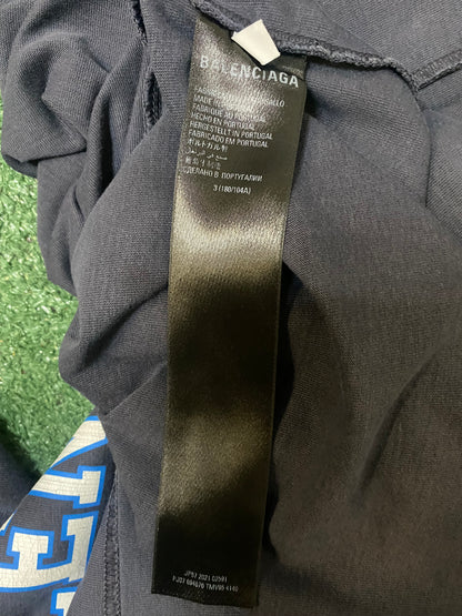 Balenciaga college crest tee