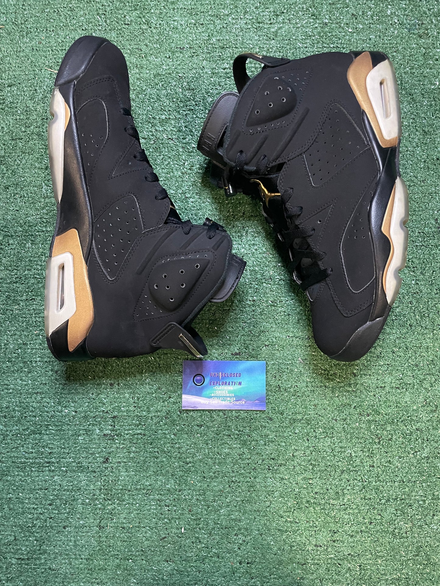 Air Jordan 6 dmp 2020 size 11men/12.5women