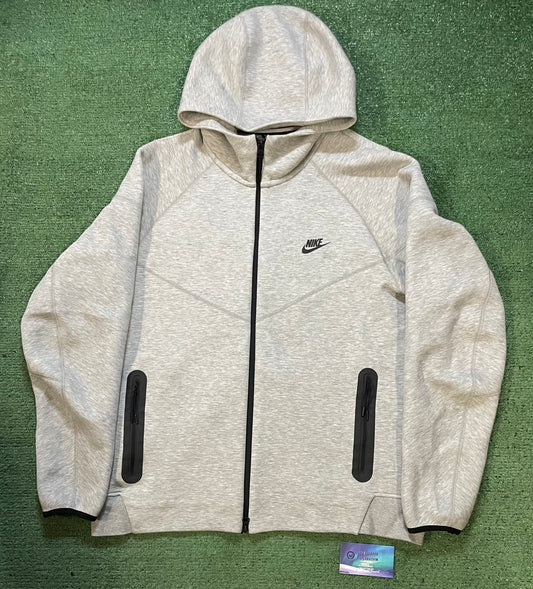 Nike Tech Fleece grey Hoodie
