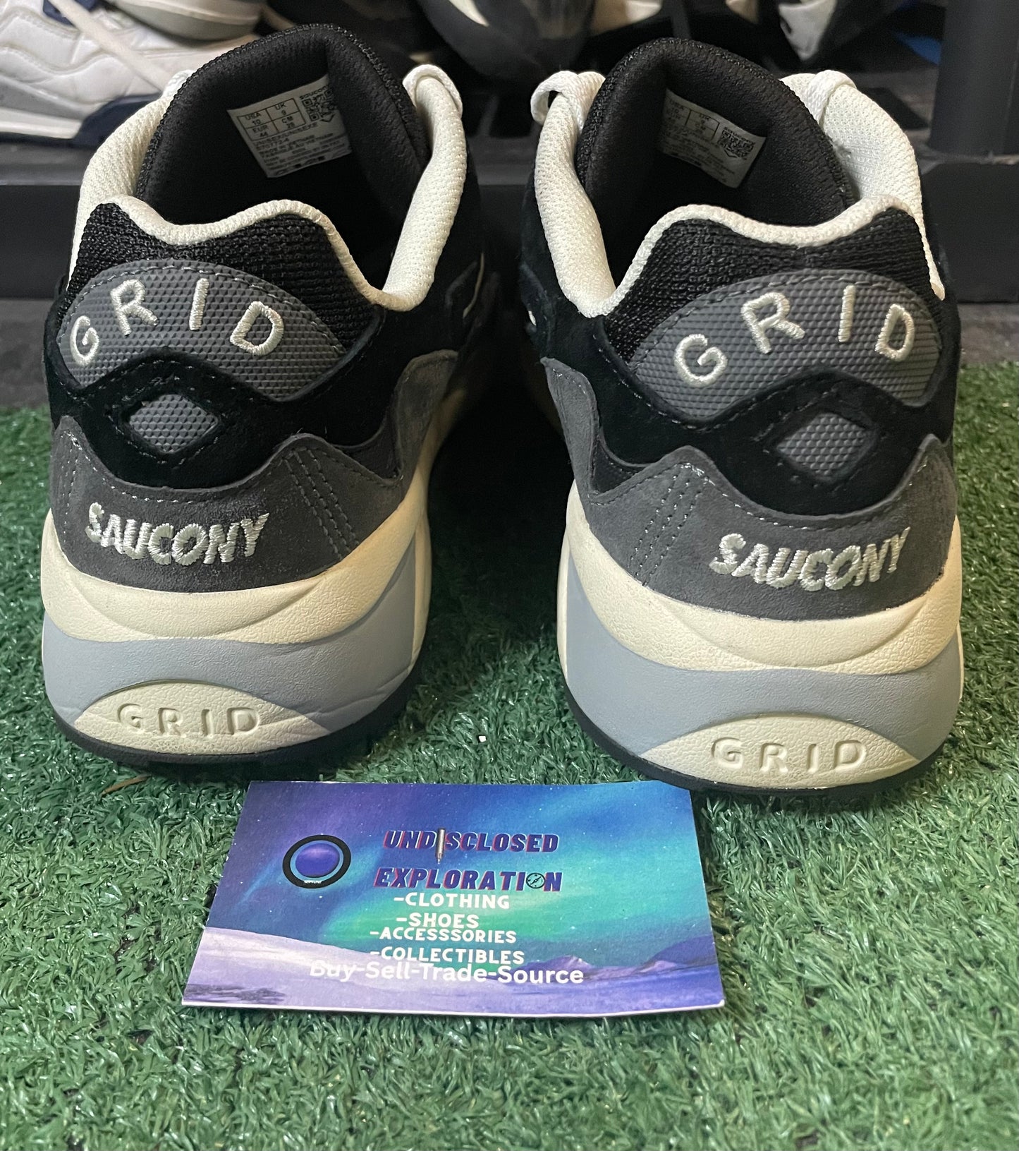Saucony grid shadow 2 size 10men/11.5women