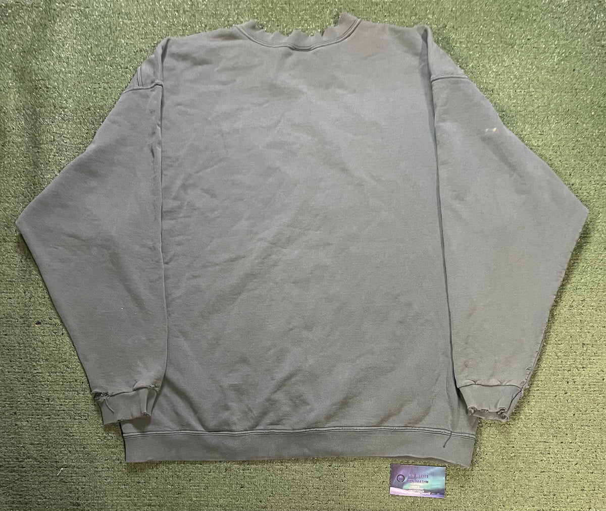 Vintage 1990s Nike green distressed crewneck