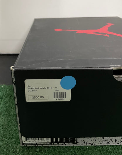 Jordan Metallic 5 2016 size 11men/12.5women