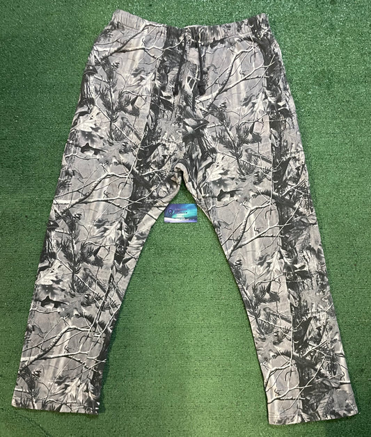 Grey camo straight leg sweatpants