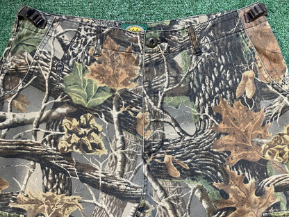 Leave camo cargo pants