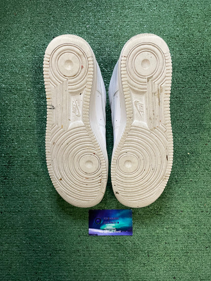 Nike Air Force 1 low triple white size 10.5men/12women