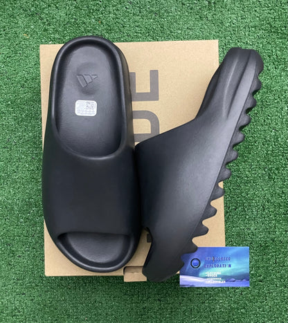 Yeezy Slide Onyx