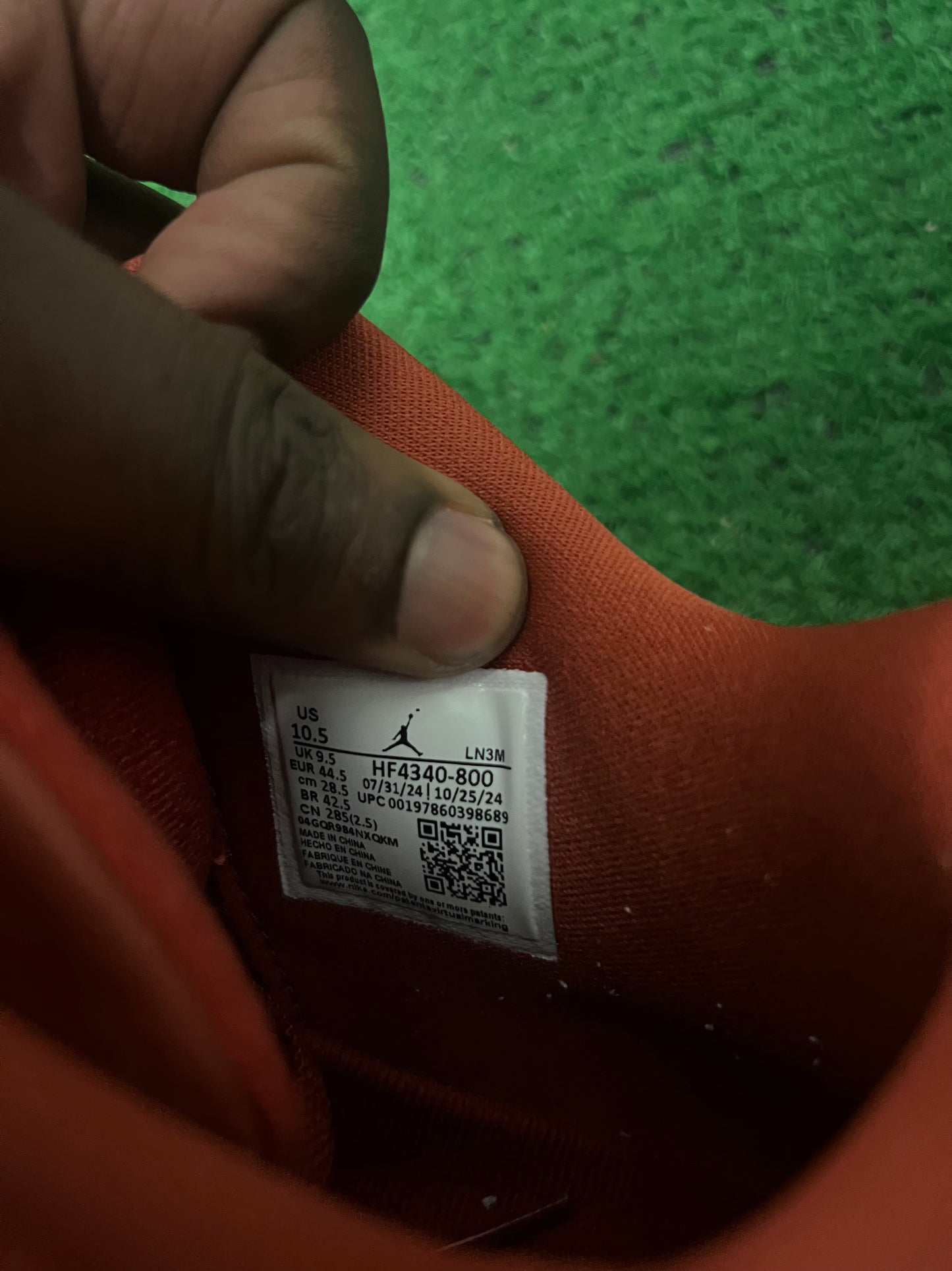 Jordan 4 brick by brick size 10.5men/12women