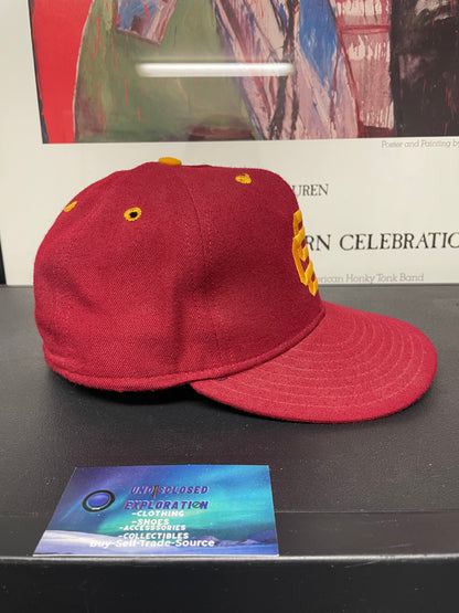 Vintage 1990s USC Trojans fitted embroidered hat