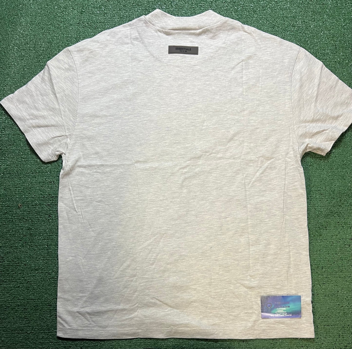 Fear of god essentials 1977 light oatmeal tee