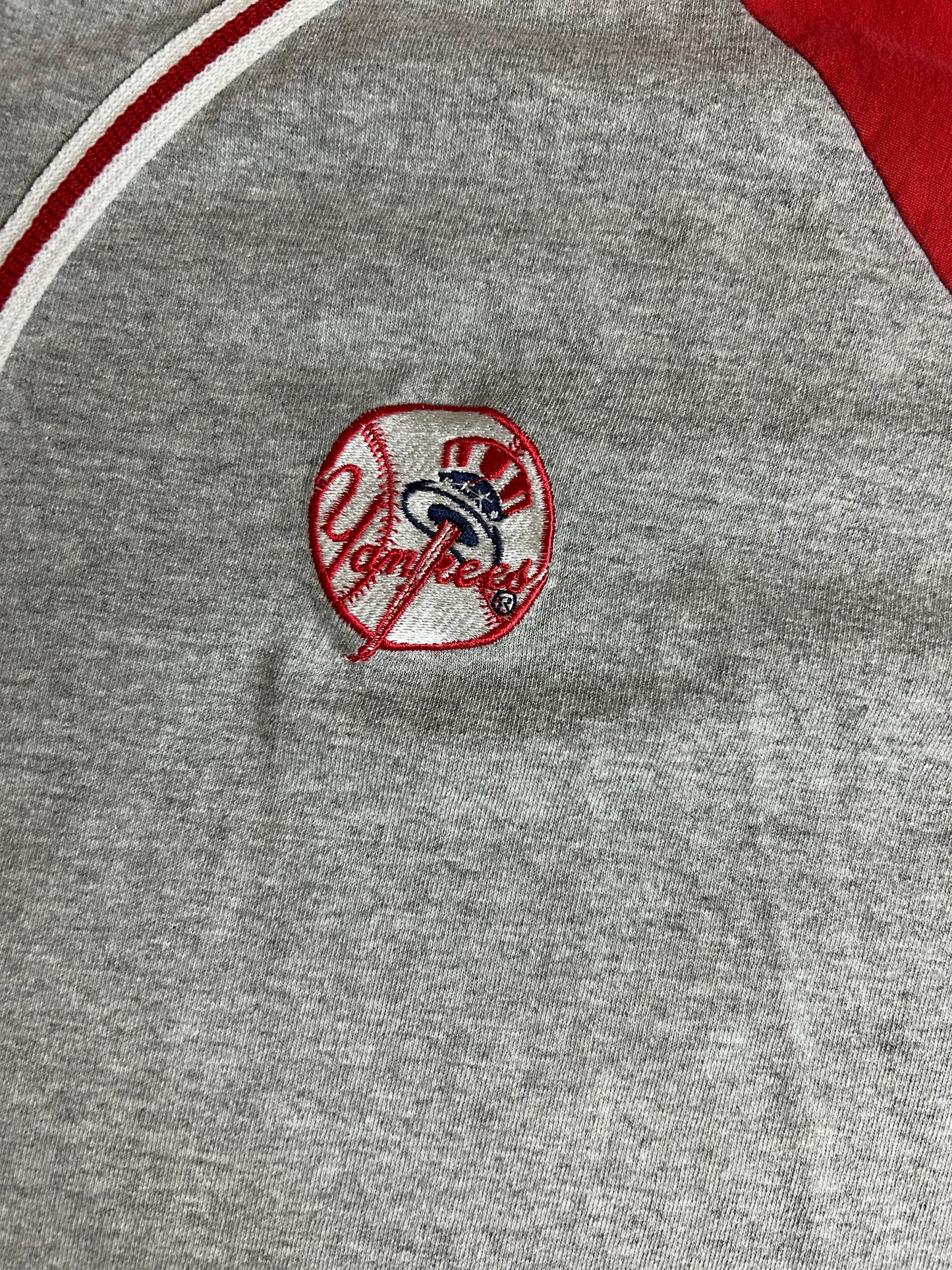 Vintage 1990s New York Yankees MLB Grey and red baseball jersey
