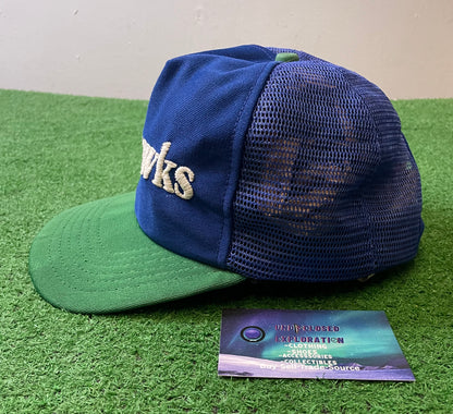 Vintage 1980s Seattle Seahawks embroidered NFL mesh hat