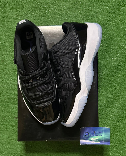 Jordan 11 Low Space Jam