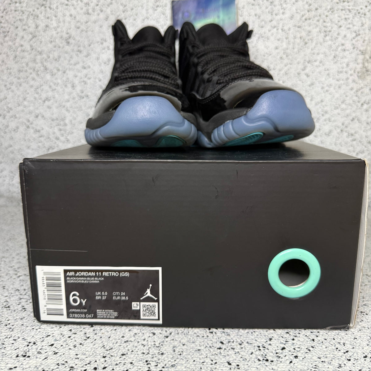 Jordan 11 Gamma 6 Youth “Preowned”