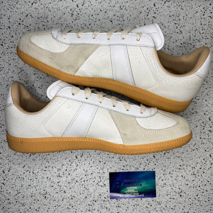 Adidas BW Army Lux White Gum 11 Men “Preowned”