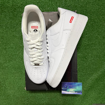 Nike Air Force 1 Supreme White