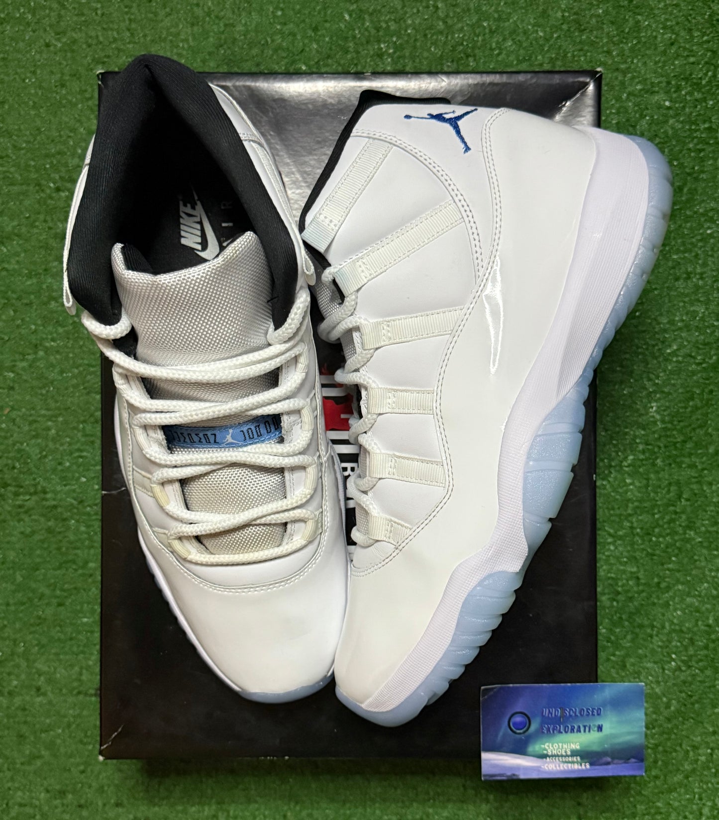 Jordan 11 Legend Blue 11.5 Men/13 Women “Preowned”