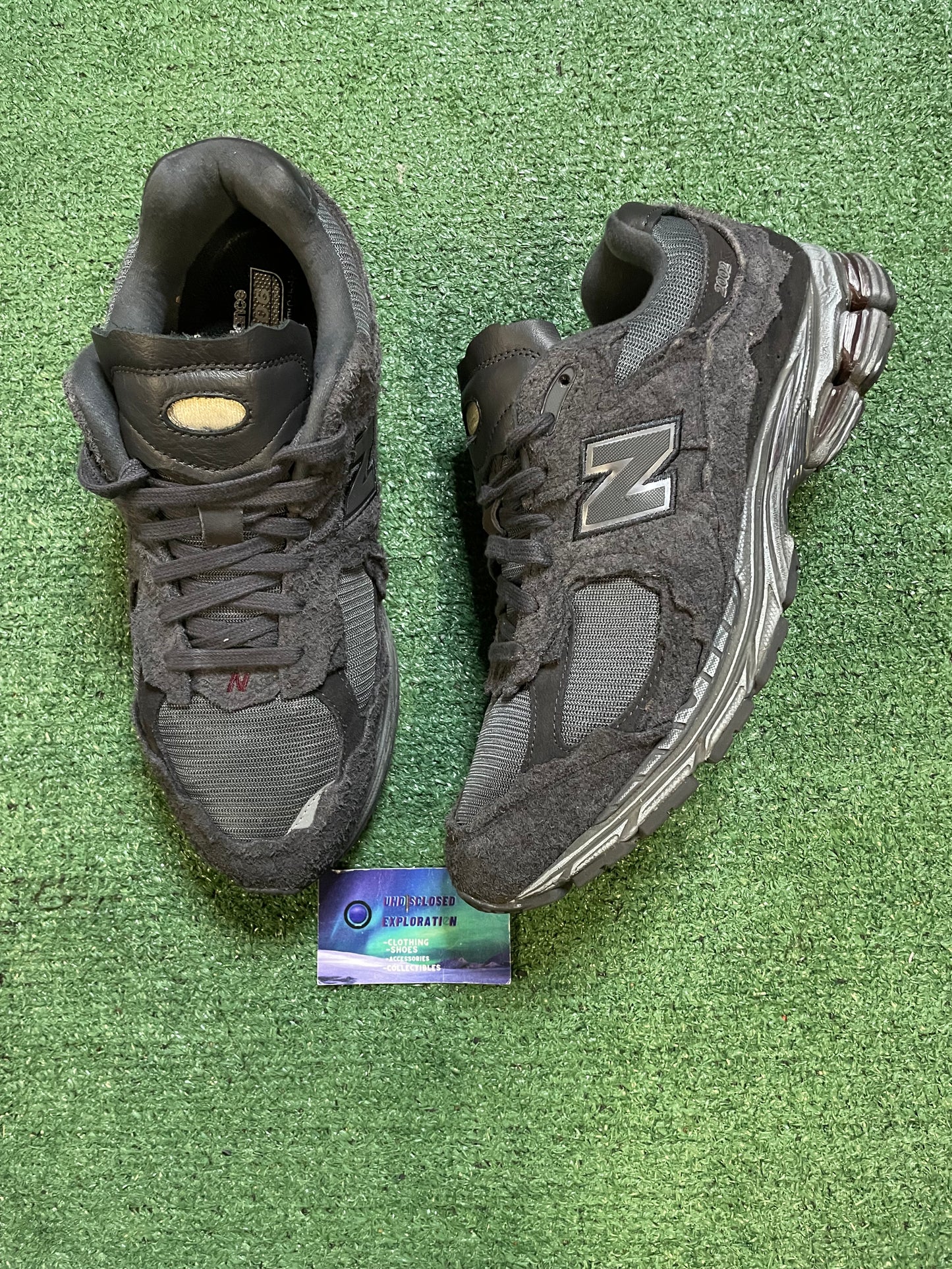 New Balance 2002r protection pack phantom size 12men/13.5women