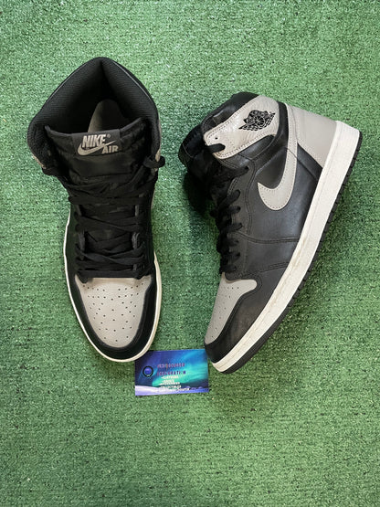 Air Jordan 1 shadow 2018 size 13men/14.5women