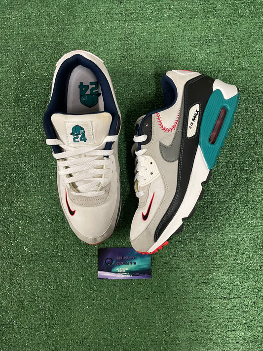 Nike Air Max 90 Ken Griffey jr backwards cap size 10men/11.5women