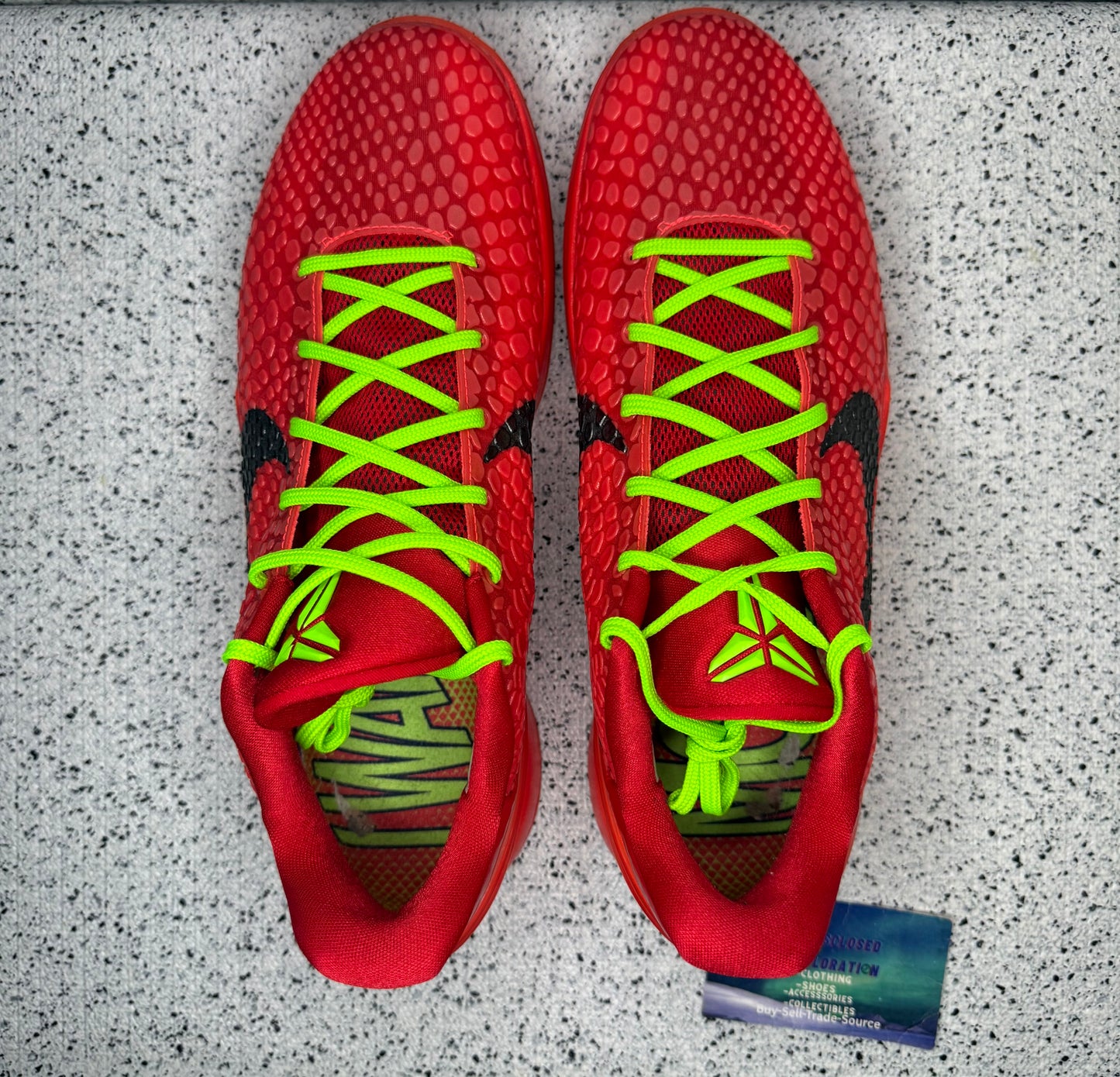 Kobe 6 Reverse Grinch 11.5 Men/13 Women “Preowned”