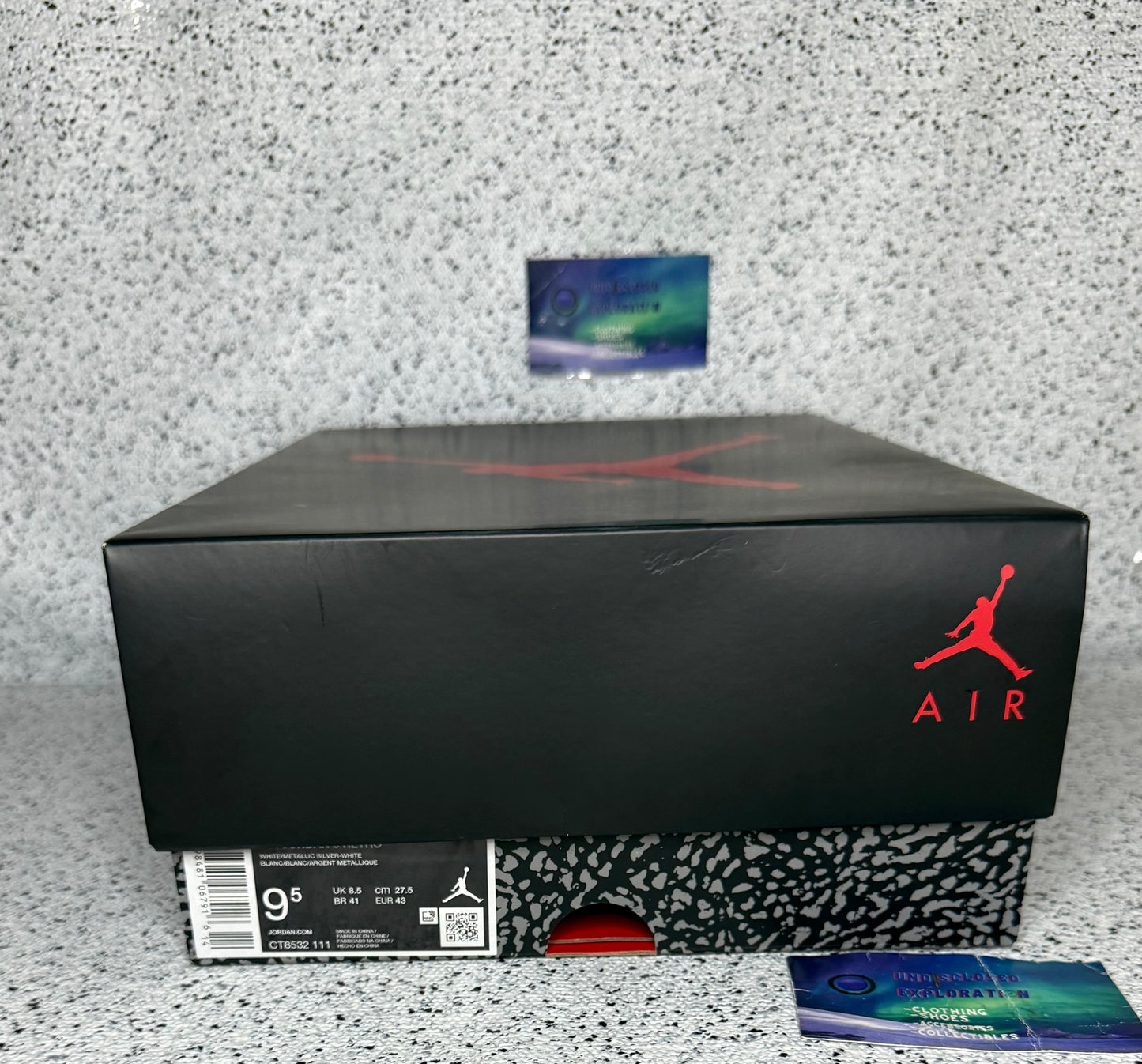 Jordan 3 Pure Money 9.5 Men/11 Women “Preowned”