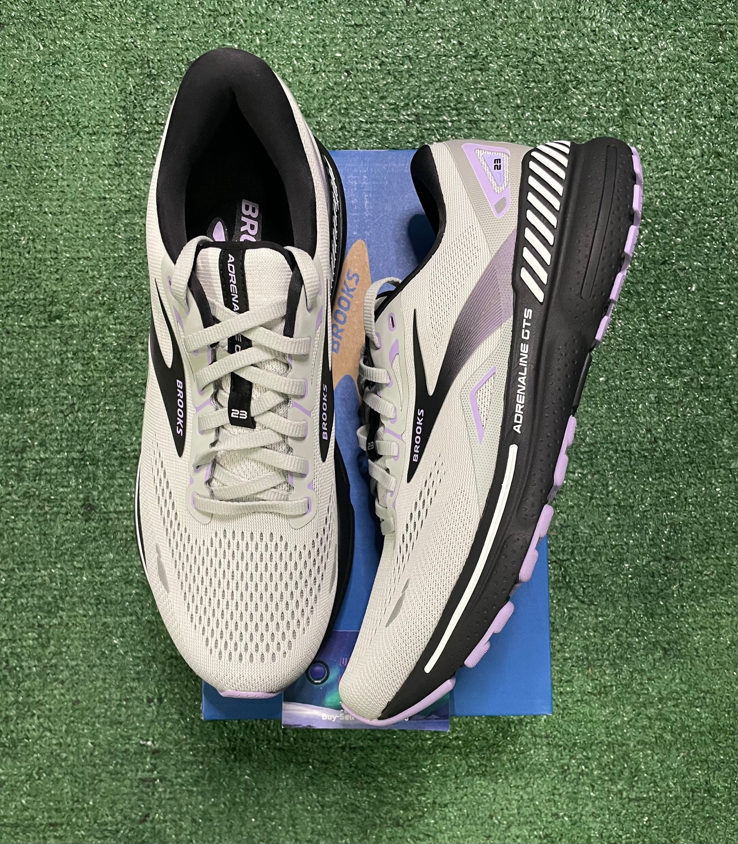 Brooks alderanline GTS grey black purple
