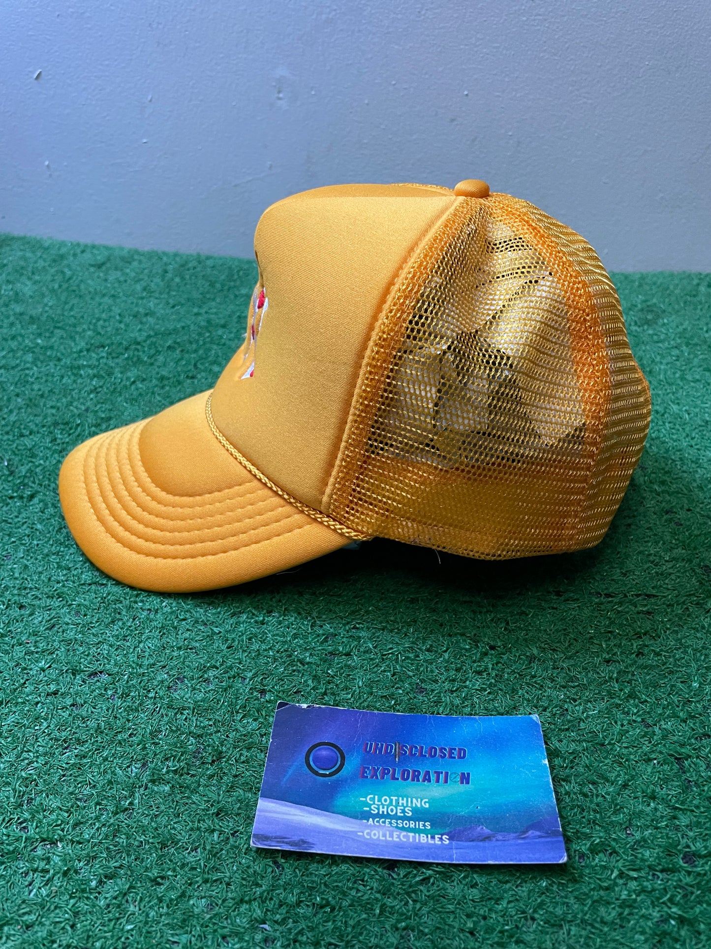 Lost love New York Yankees yellow hat