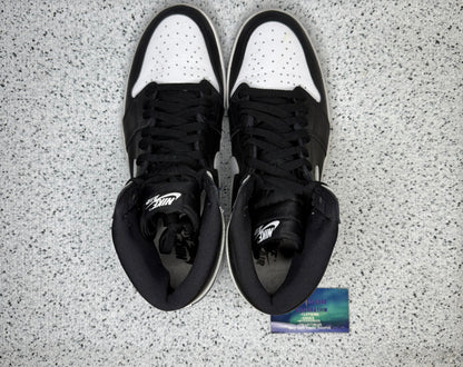 Jordan 1 Black White 12 Men/13.5 Women “Preowned”