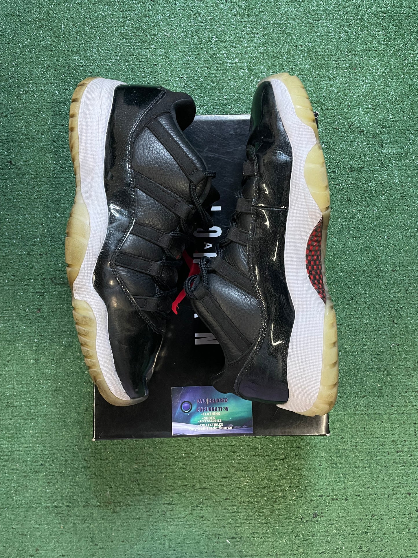 Air Jordan 11 low 72-10 size 13men/14.5women