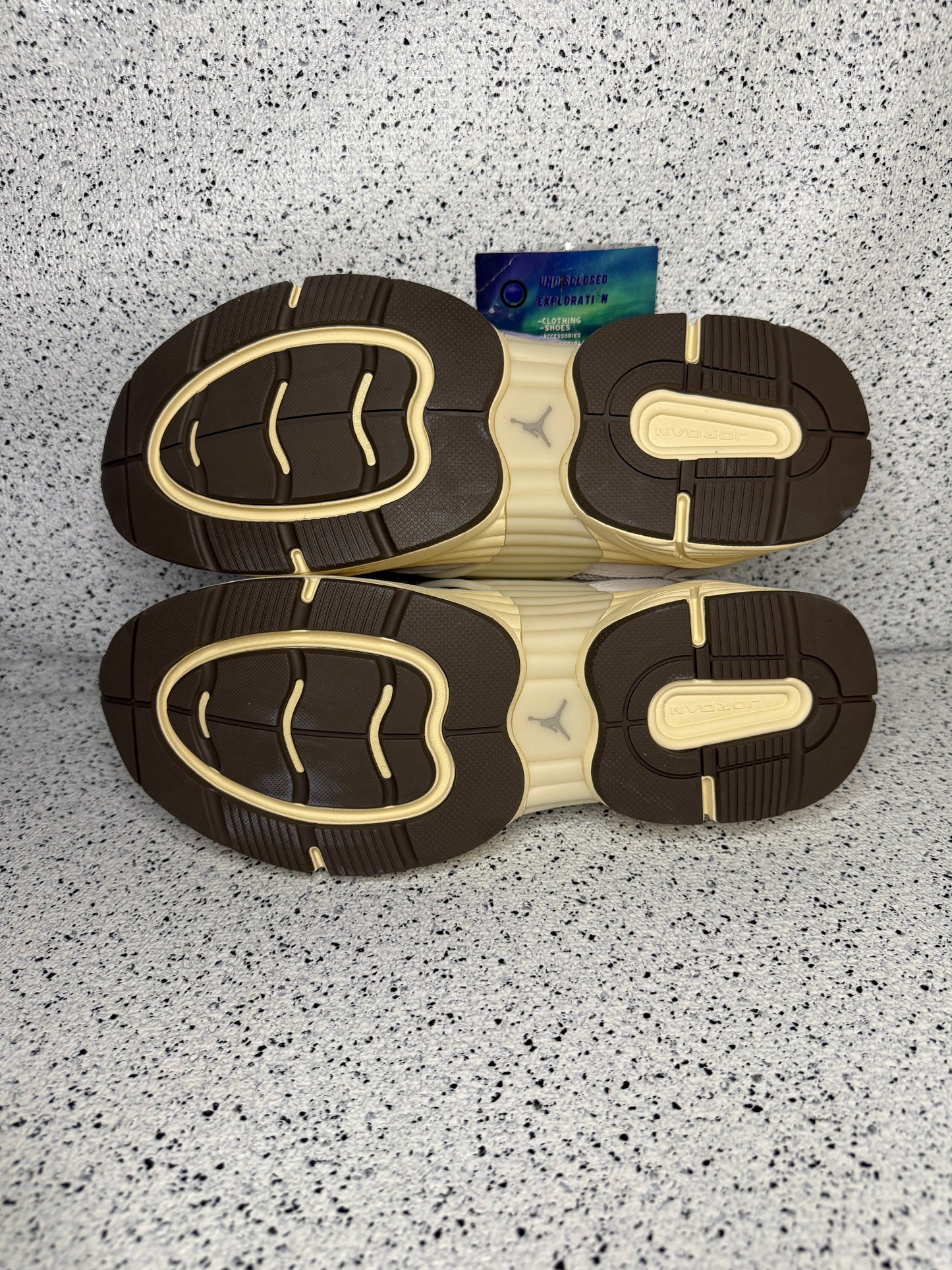 Jordan Trunner O/S Light Orewood Brown