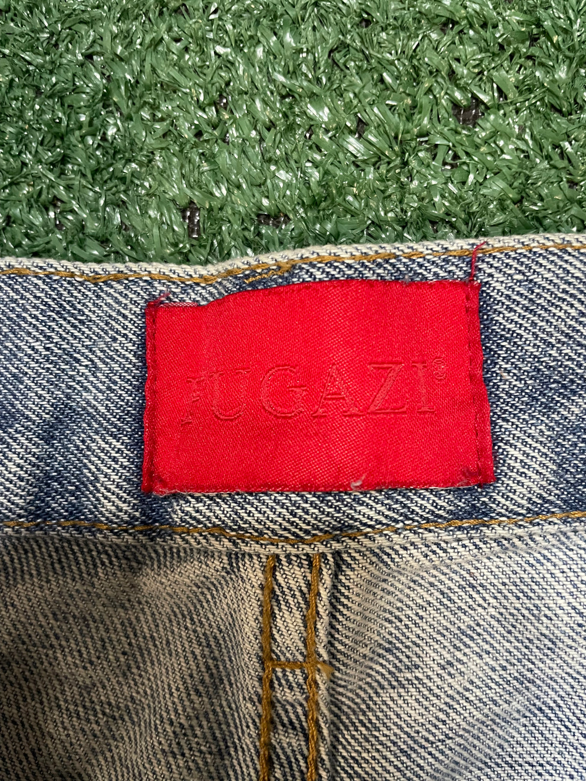FUGAZI Chain Splatter Jeans