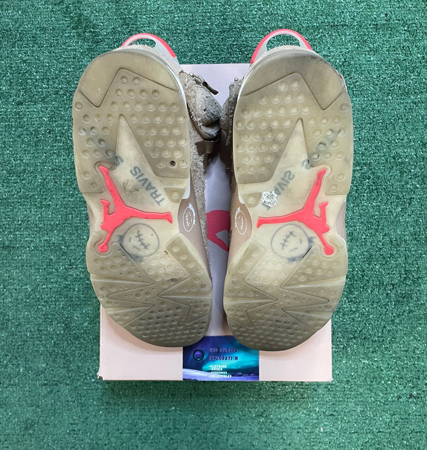 Jordan 6 Travis Scott British Khaki size 12men/13.5women