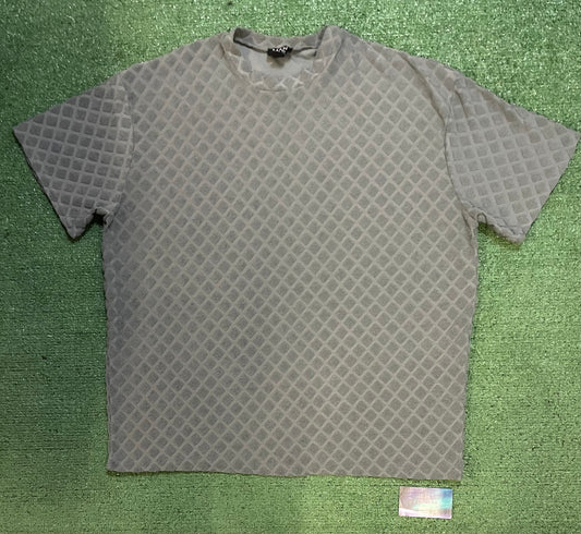 boohooMAN grey quilted tee