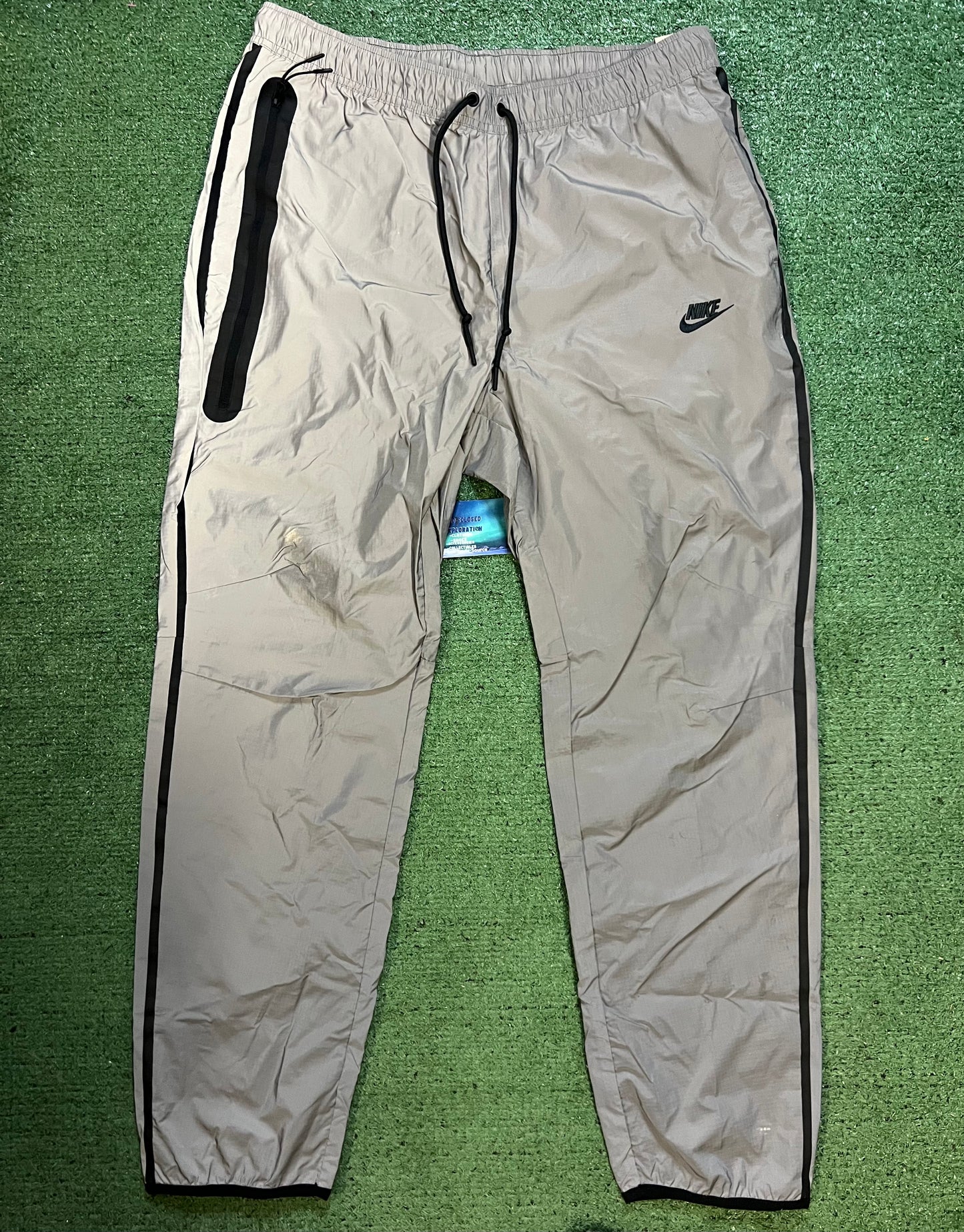 Nike tech woven reflective silver flash pants