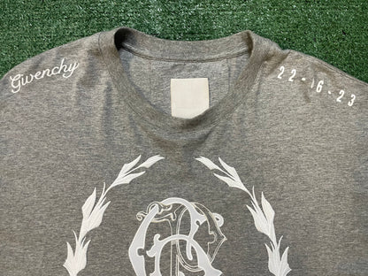 Givenchy crest tee