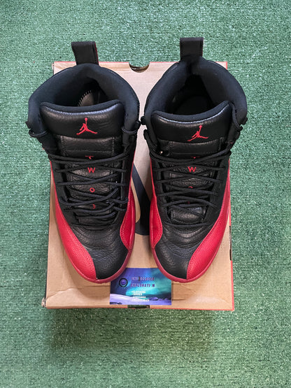 Air Jordan 12 flu game 2025 size 9men/10.5women