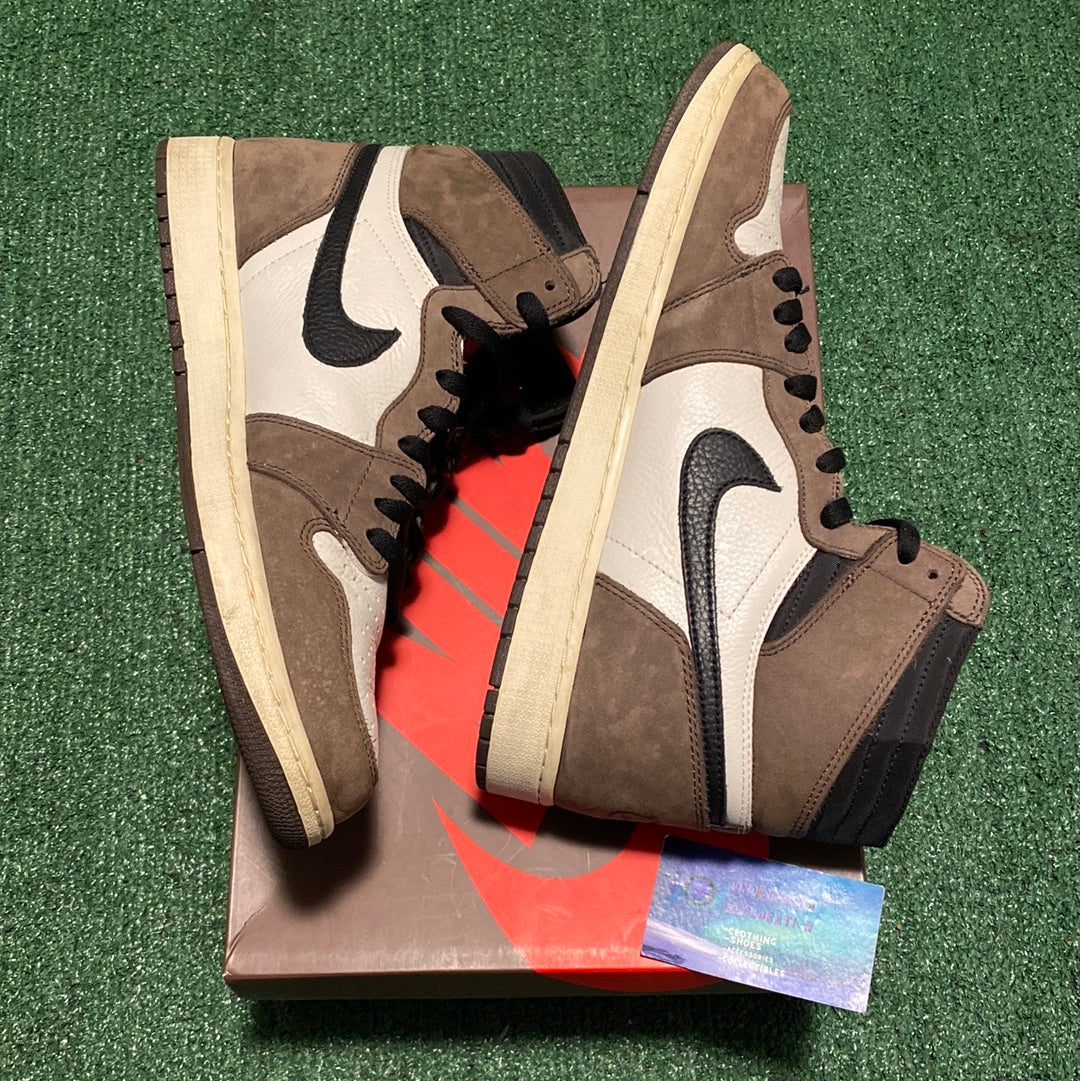 Air Jordan 1 Travis Scott High mocha size 13men/14.5women