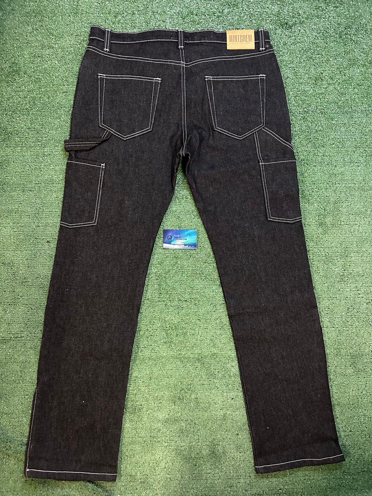 Mint crew Los Angeles black carpenter denim