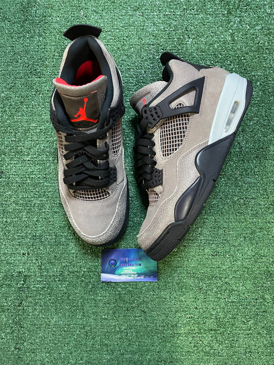 Air Jordan 4 taupe size 10men/11.5women