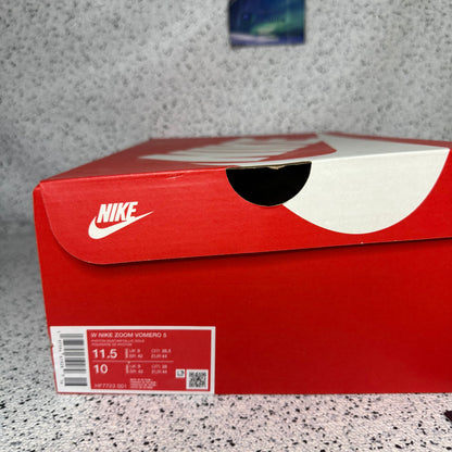 Nike Air Zoom Vomero 5 Metallic Gold
