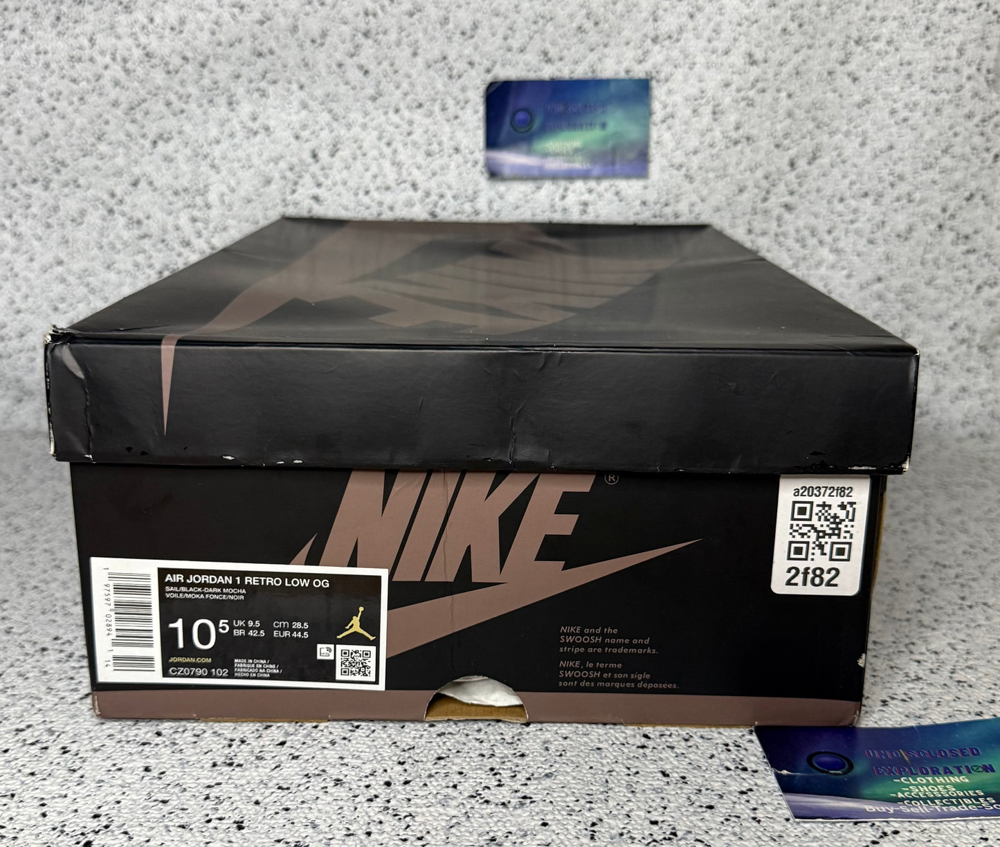Jordan 1 Low Mocha 10.5 Men/12 Women “Preowned”
