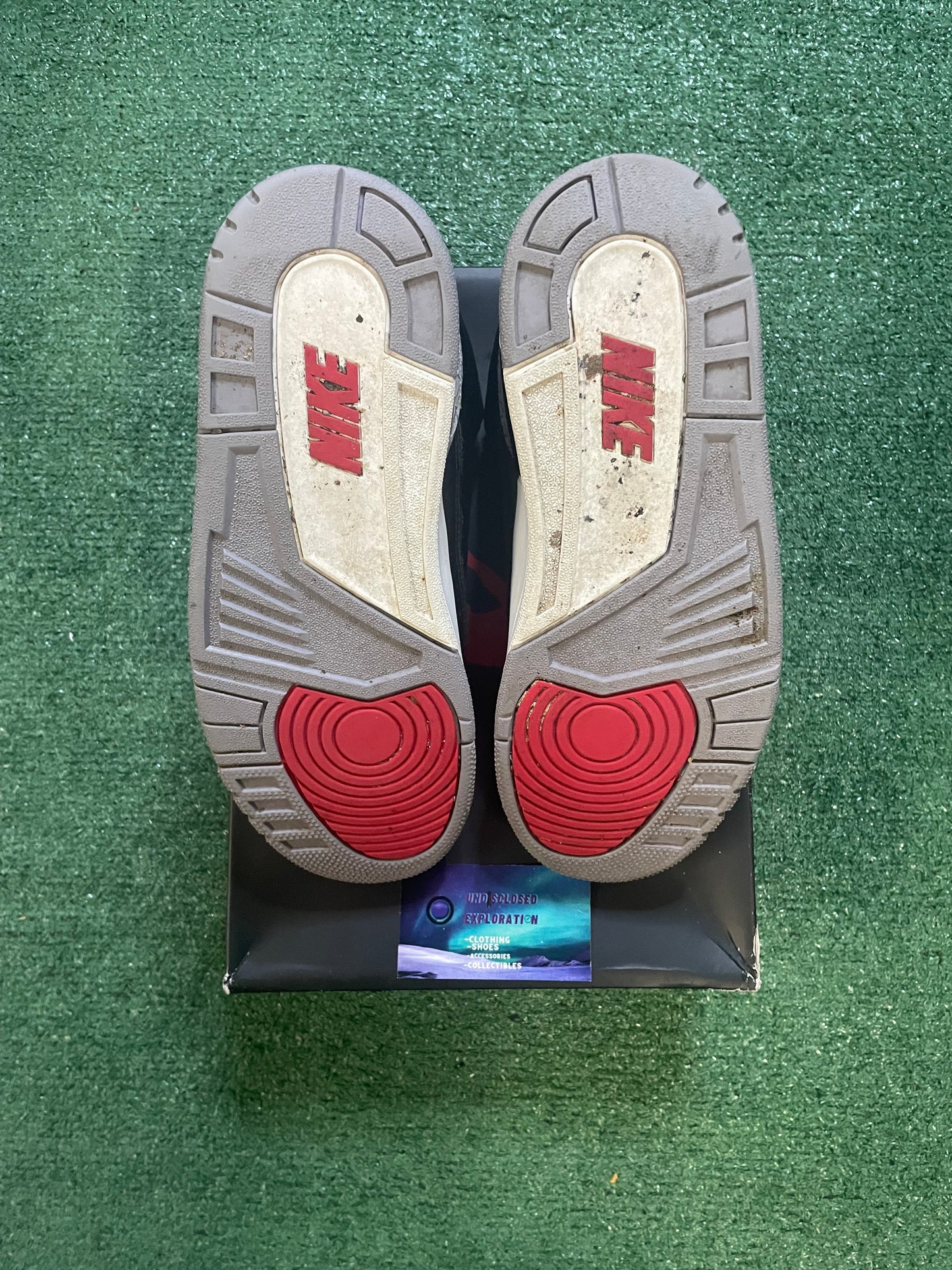 Air Jordan Retro 3 black cement reimagined size 9.5men/11women