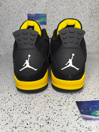 Jordan 4 Thunder